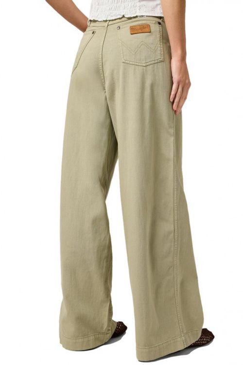 Джинсы Wrangler Pleated Trouser 112362959