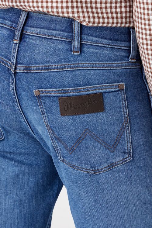 Джинсы Wrangler Larston  W18SCSZ57
